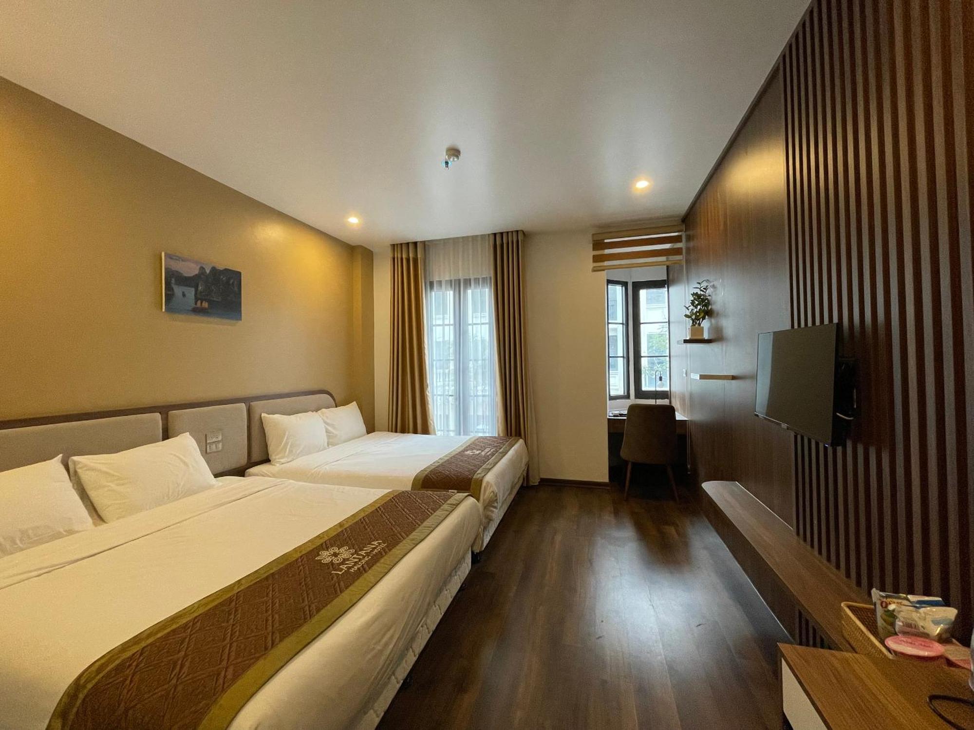 Lantana Ha Long Hotel E409 Sunplaza Pho Di Bo, Bai Chay, Ха Лонг Екстериор снимка